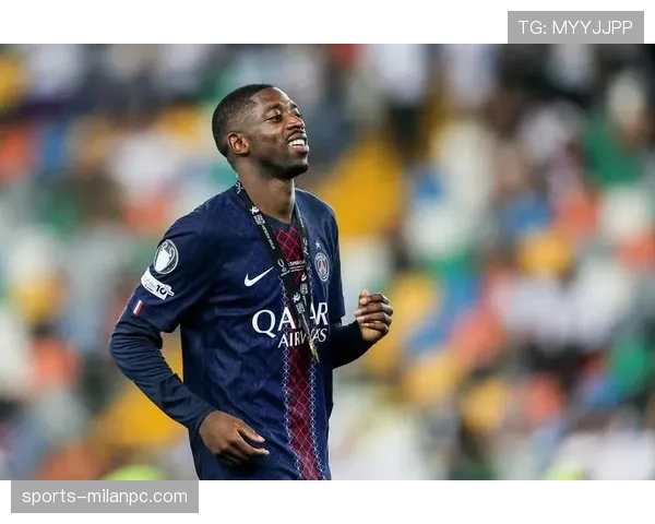 登贝莱这训练迟到的次数，够巴黎地铁坐一年了