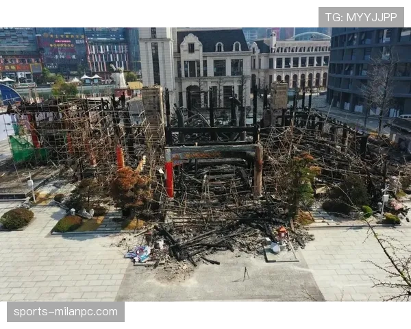 申花越踢越乱，中场创造力枯竭成致命伤