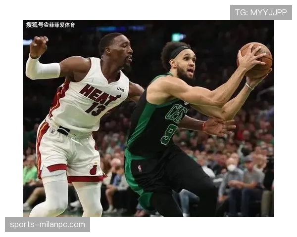 什么是三秒违例，看完你就清楚篮球场上禁区驻守的规则限制！